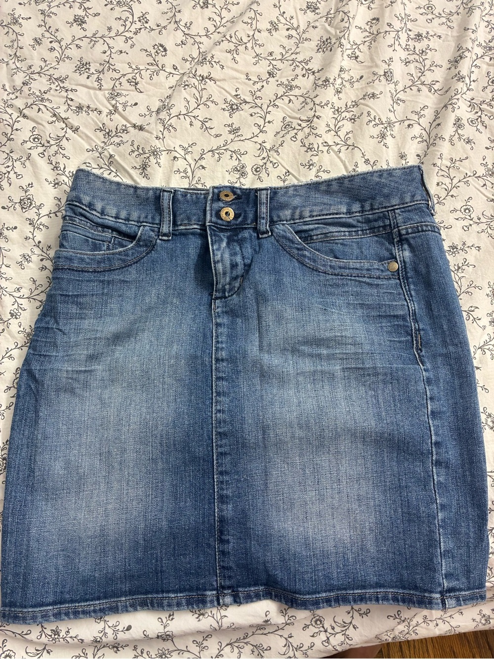 Tommy Hilfiger Faded Blue Denim Mini Skirt